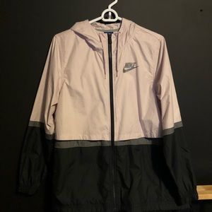 never worn nike windbreaker